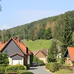 公寓 Haus Hirtenbergblick Lonau